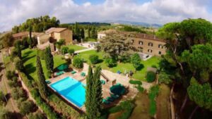 Enjoy Your Holidays in Tuscany Villas And Stay Close to Nature