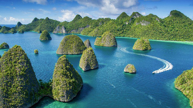 Top 6 Diving Sites at Raja Ampat Islands